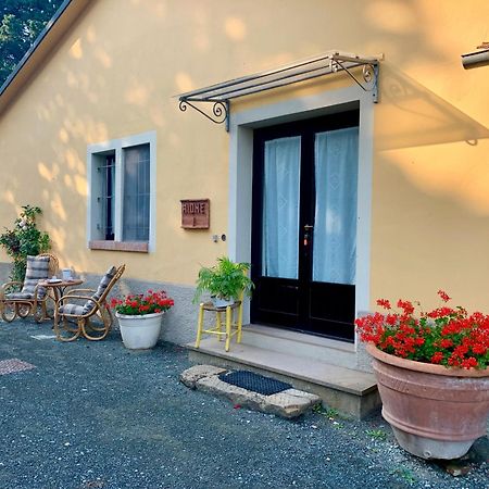 Casa Vacanze "L'Aione" Gambassi Terme Exterior foto
