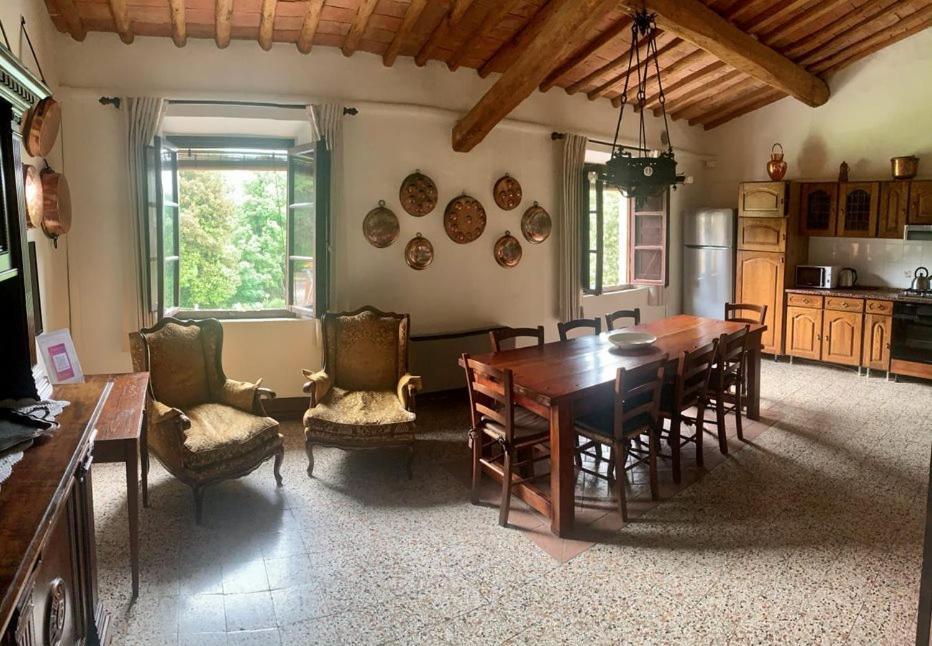 Casa Vacanze "L'Aione" Gambassi Terme Exterior foto