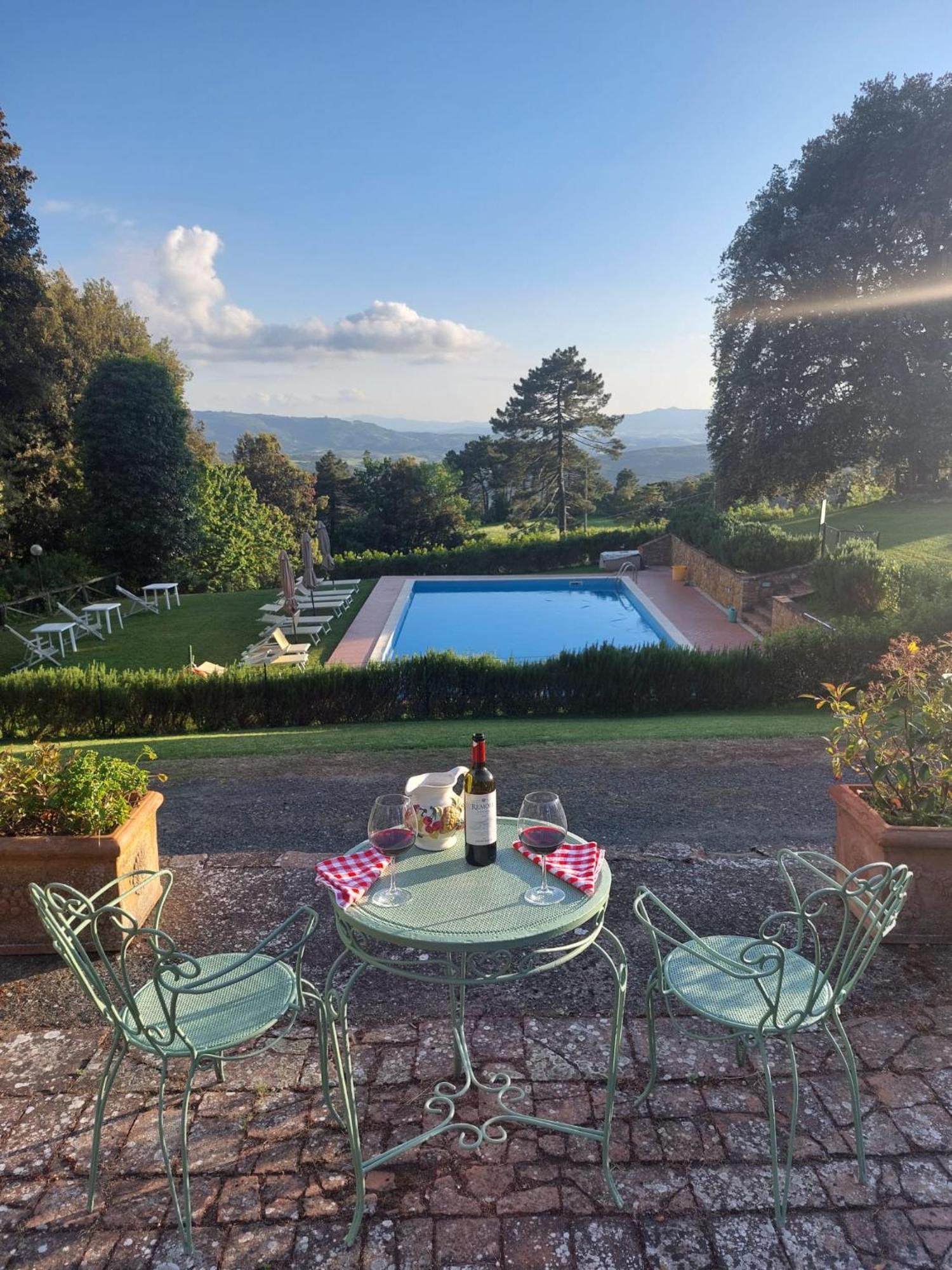 Casa Vacanze "L'Aione" Gambassi Terme Exterior foto